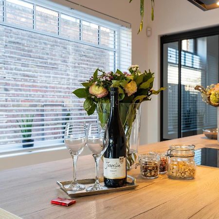 Modern Holiday Home With Garden アールデンブルグ エクステリア 写真