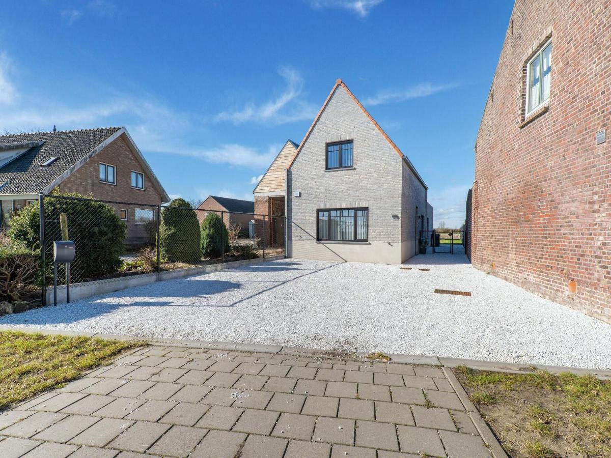 Modern Holiday Home With Garden アールデンブルグ エクステリア 写真