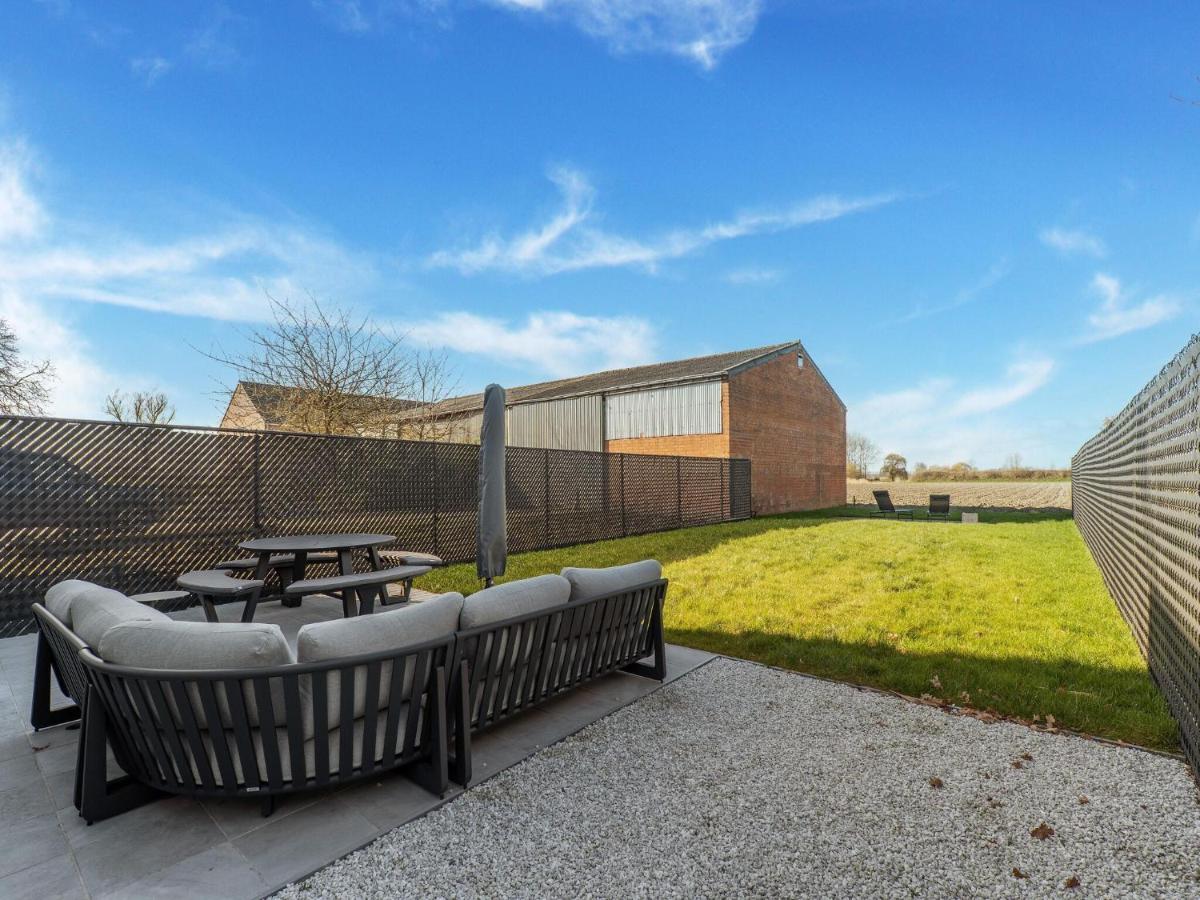 Modern Holiday Home With Garden アールデンブルグ エクステリア 写真